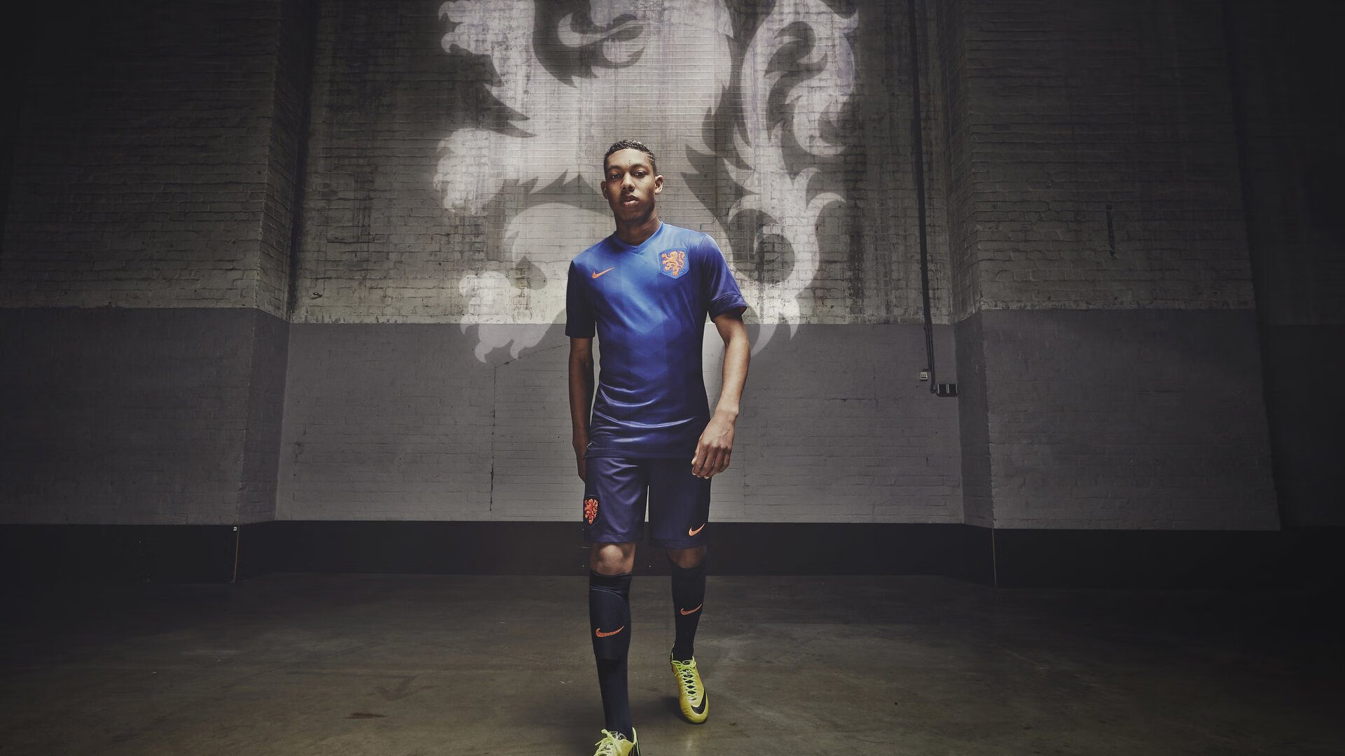 _水中的极速竞逐：水上飞人表演_，水上飞人比赛视频